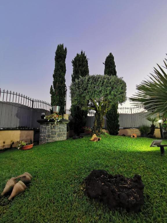 Atrium Pompei Villa Exterior photo